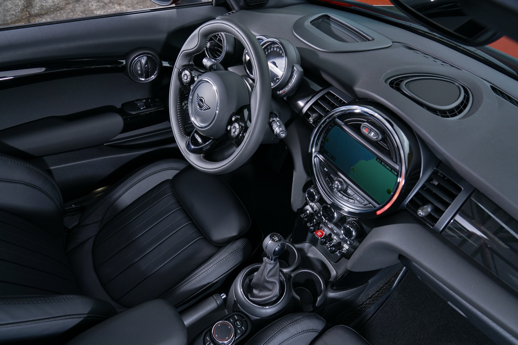 マニュアルのminiは消えない 米国でマニュアル車の販売を継続する意向 Slashgear Japan